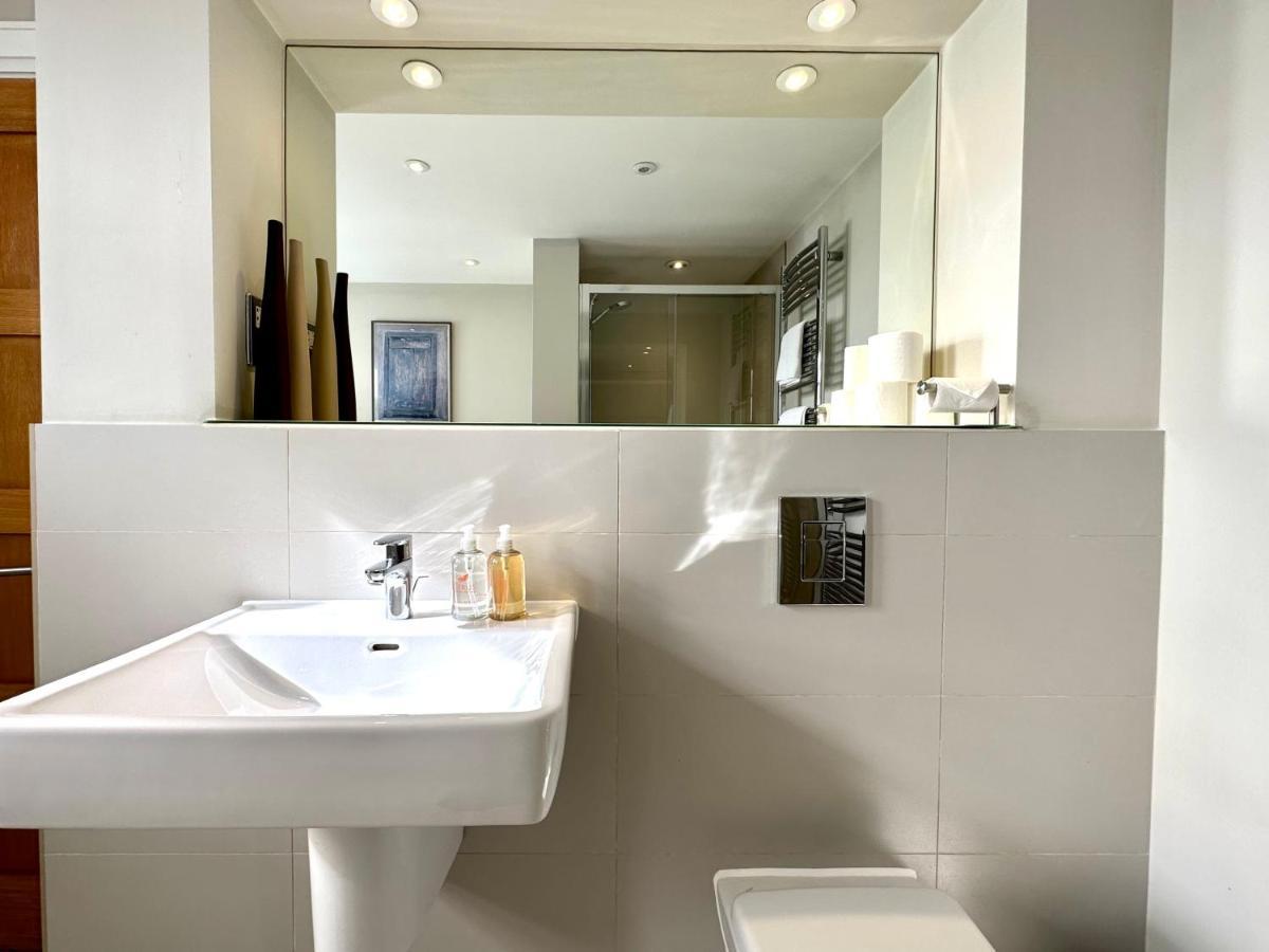 Desirable 2 Bedroom Apartment In Bicester That Sleeps 5 Luaran gambar